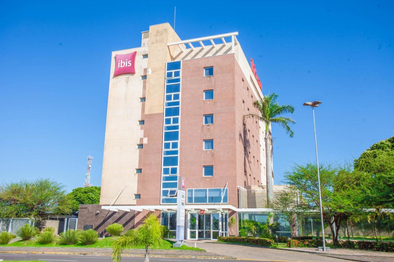 Hotel Ibis リンス エクステリア 写真