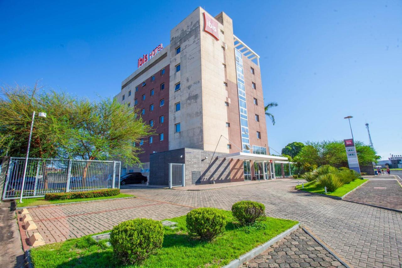 Hotel Ibis リンス エクステリア 写真